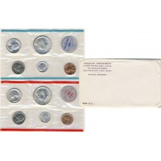 United States Mint UNC coinset 1964 P and D